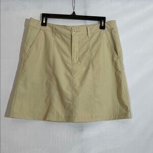 Patagonia Skort Size 10 Tan Color Built In Short Lightweight